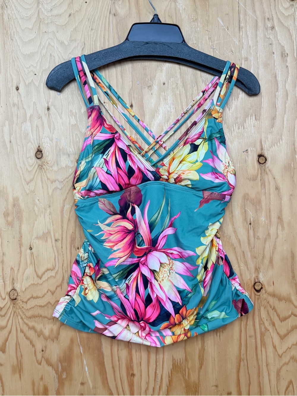 La Blanca Garden Social Cross Back Tankini Top Floral Size 6